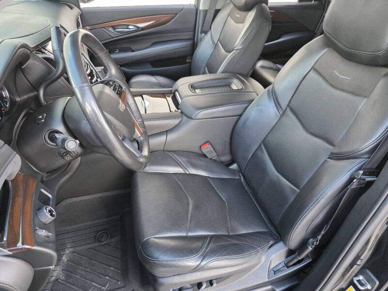 2019 Cadillac Escalade Premium Luxury