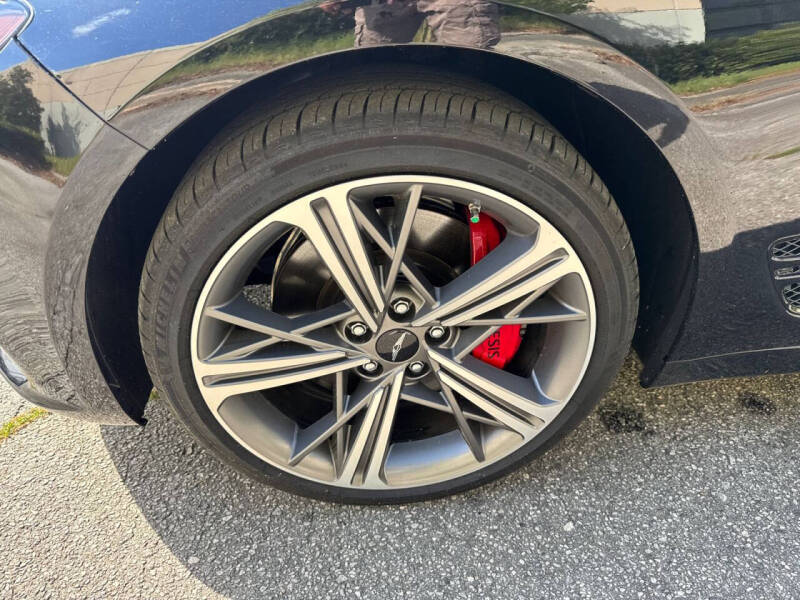 2025 Genesis G70
