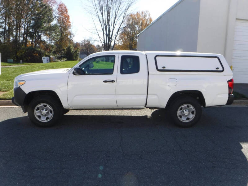 2018 Toyota Tacoma SR photo 6