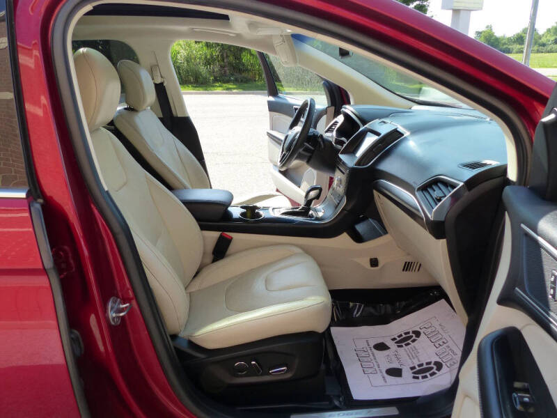 2018 Ford Edge Titanium