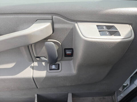 2020 Chevrolet Express 2500