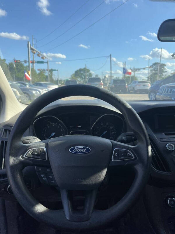 2017 Ford Focus SE