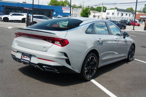 2023 Kia K5