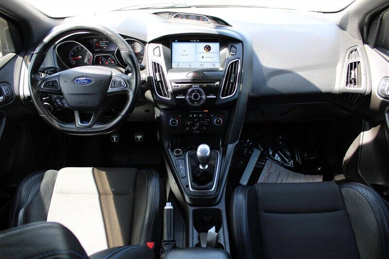 2016 Ford Focus RS