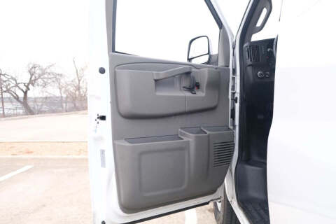 2020 Chevrolet Express 2500