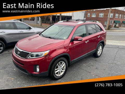 2014 Kia Sorento for sale at East Main Rides in Marion VA