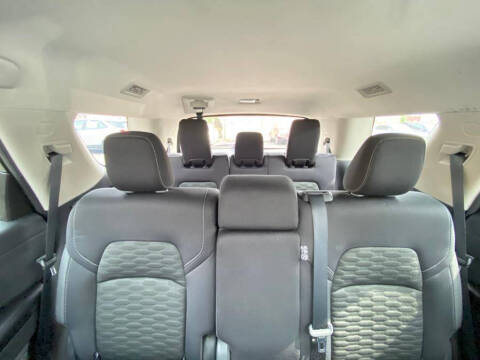 2023 Nissan Pathfinder S