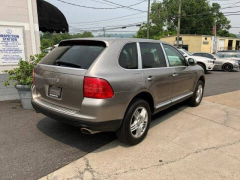 2004 Porsche Cayenne S
