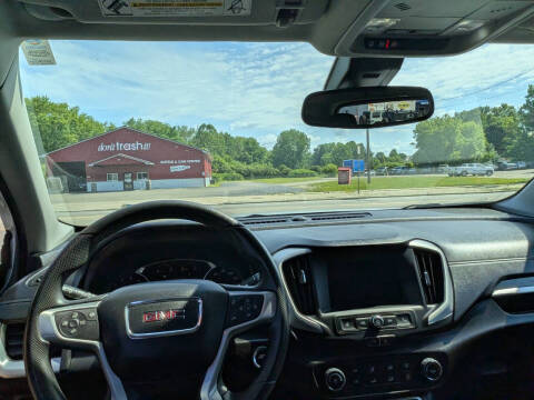 2024 GMC Terrain SLE