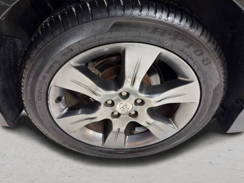 2016 Toyota Sienna SE 8-Passenger