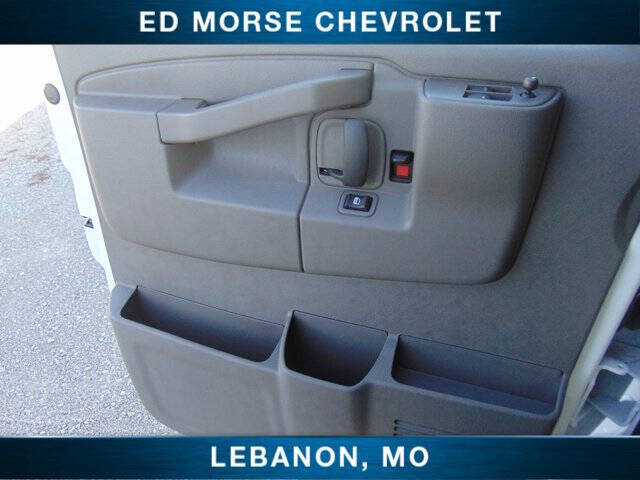 2025 Chevrolet Express 2500