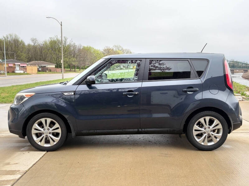 2015 Kia Soul +