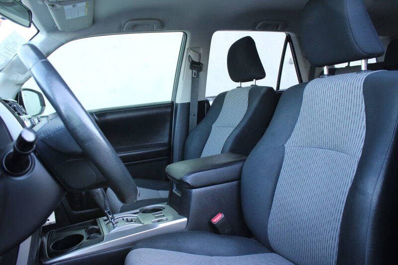 2015 Toyota 4Runner SR5