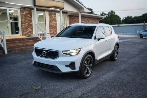 2023 Volvo XC40 B5 Core