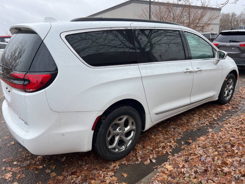 2022 Chrysler Pacifica Limited