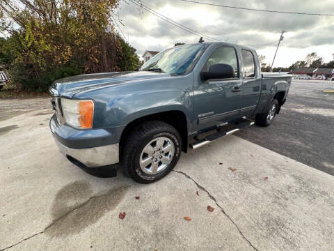 2013 GMC Sierra 1500 for sale at M&M Auto Sales 2 in Hartsville SC