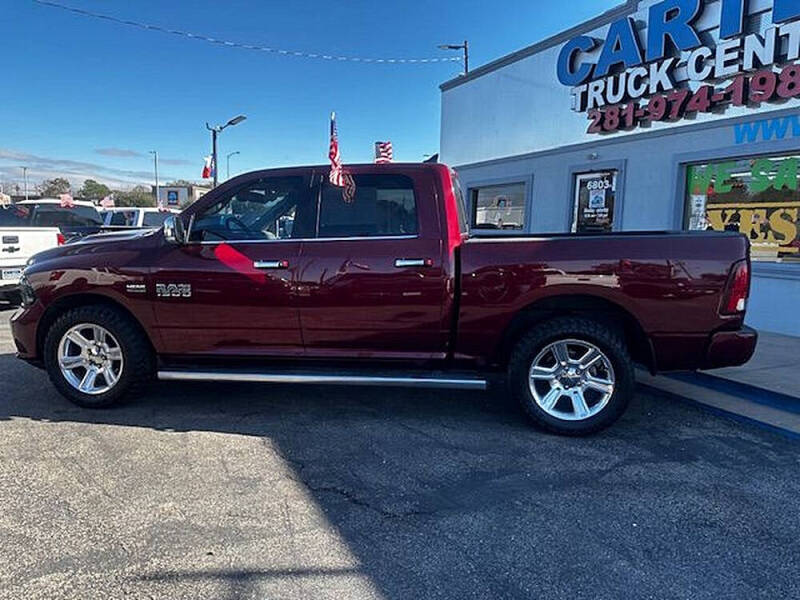 2018 RAM 1500 SLT