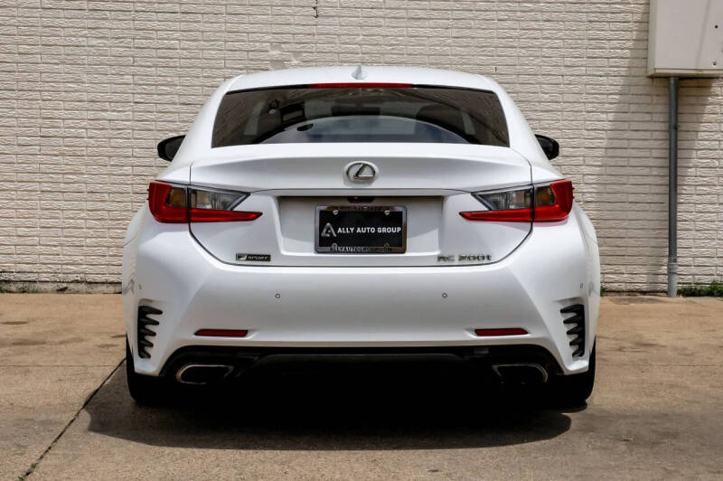 2016 Lexus RC 200t