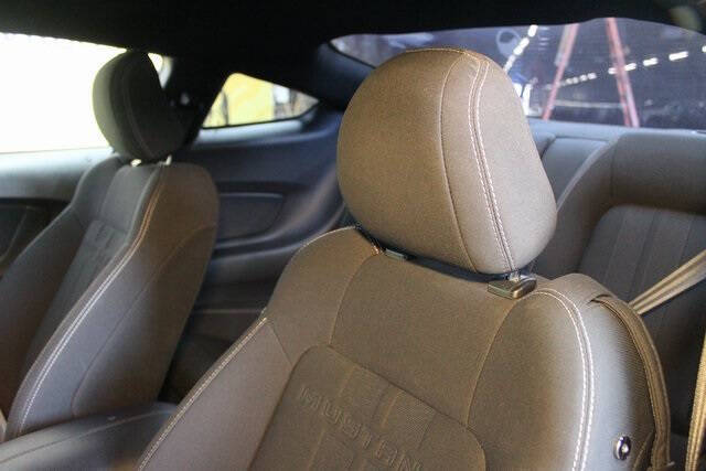 2020 Ford Mustang EcoBoost