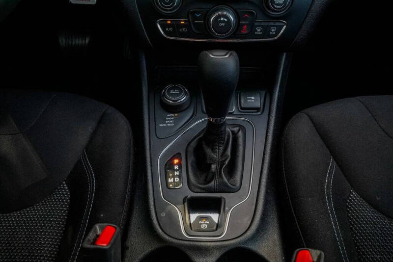 2020 Jeep Cherokee Latitude