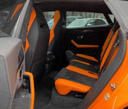 2021 Lamborghini Urus