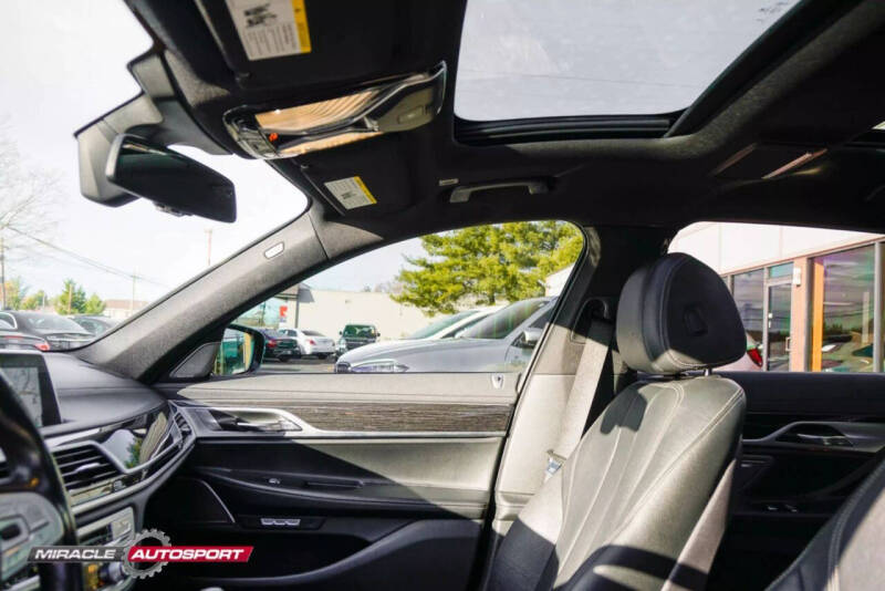 2018 BMW 7 Series 740i