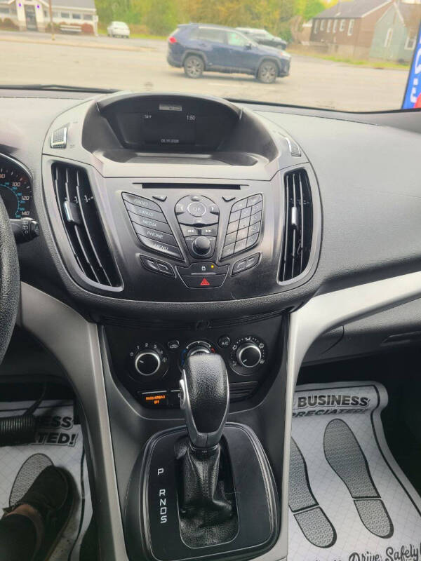 2015 Ford Escape SE