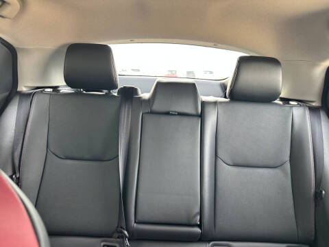 2025 Toyota Prius Plug-in Hybrid