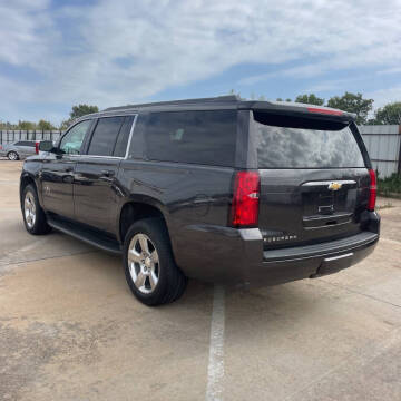 2016 Chevrolet Suburban LT