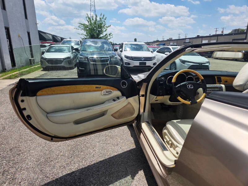 2003 Lexus SC 430