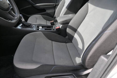 2016 Volkswagen e-Golf SE