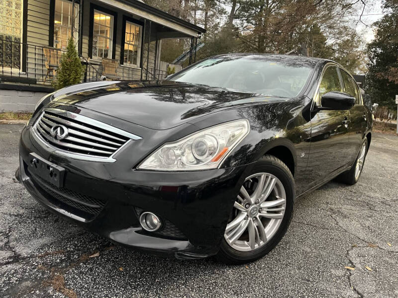 2015 INFINITI Q40 Base
