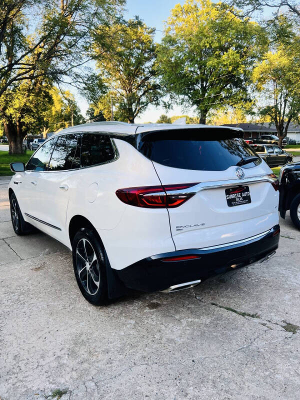 2021 Buick Enclave Essence