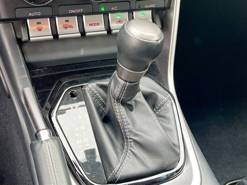 2025 Toyota GR86 Premium