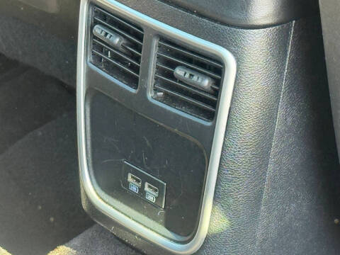 2017 Dodge Charger SXT