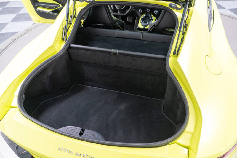 2019 Aston Martin Vantage