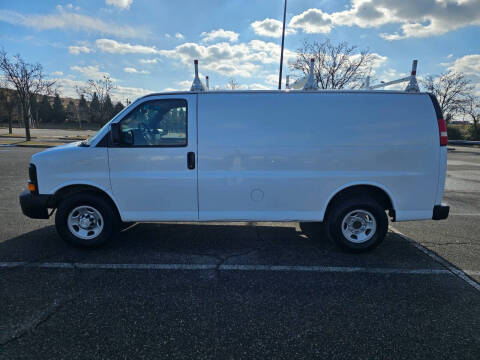 2016 Chevrolet Express 2500