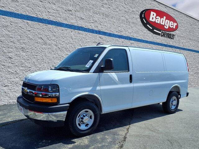 2025 Chevrolet Express 3500