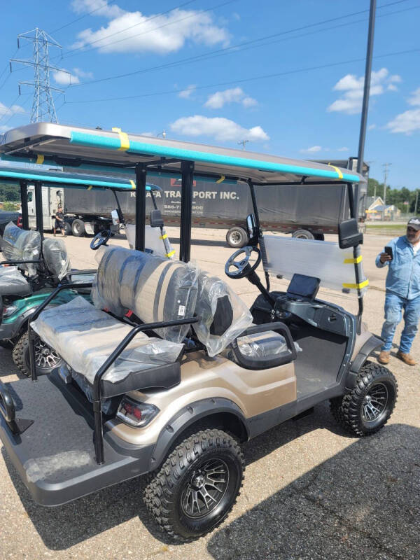 2025 Icon Electric Vehicles i40 L