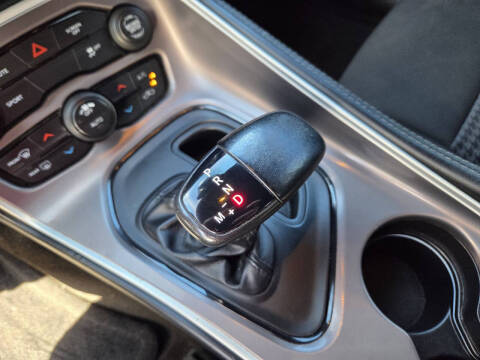 2022 Dodge Challenger SXT