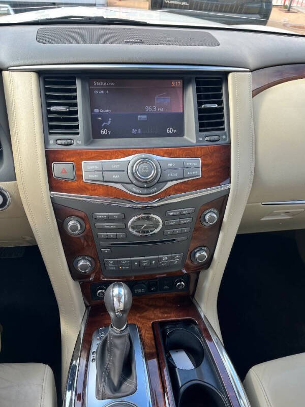 2017 Infiniti QX80