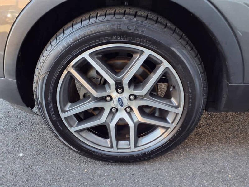 2016 Ford Explorer Sport