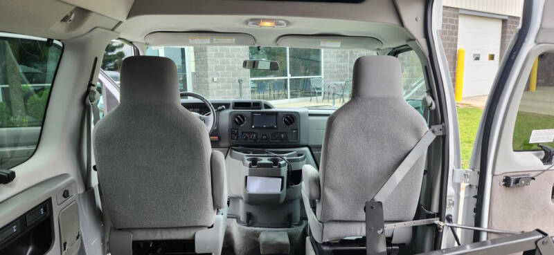 2011 Ford E-Series E-150 XL