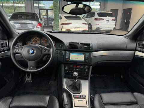 2003 BMW M5
