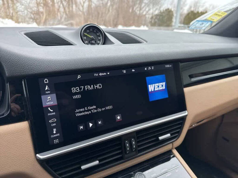 2020 Porsche Cayenne E-Hybrid