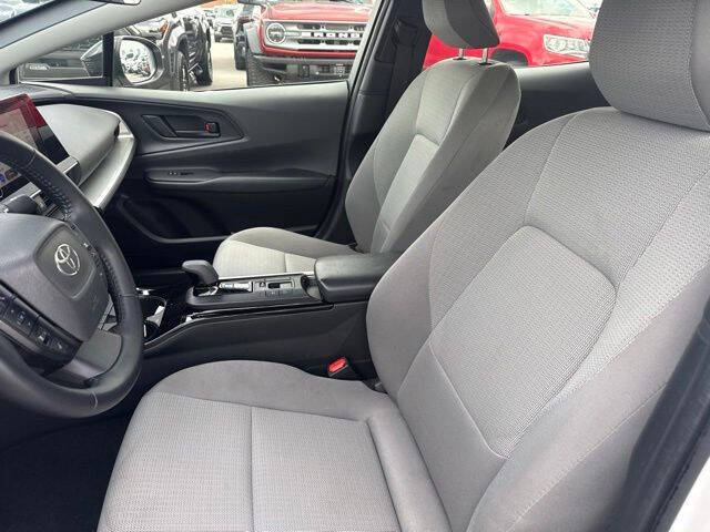 2024 Toyota Prius LE