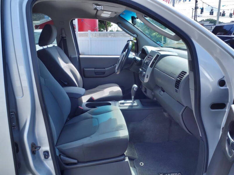 2012 Nissan Xterra S