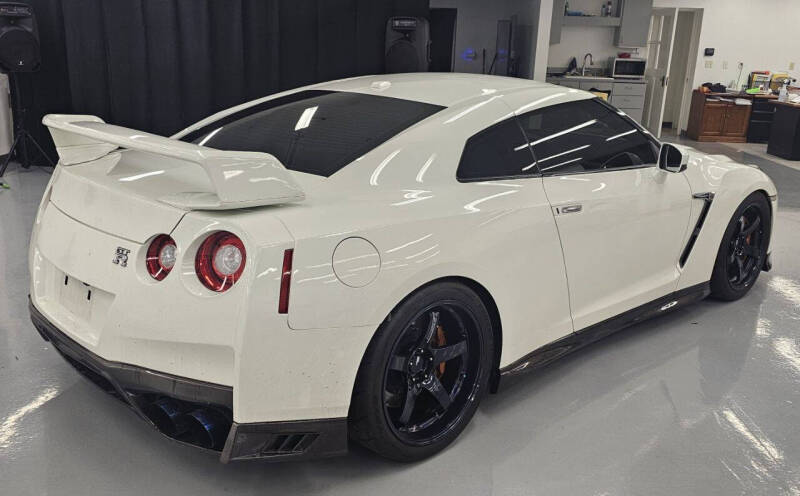 2010 Nissan GT-R Premium