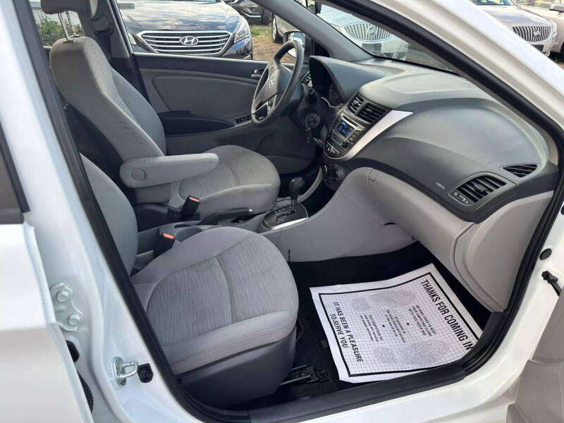 2015 Hyundai Accent GS