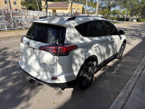 2018 Toyota RAV4 XLE